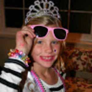 Meet your Posher, Lucy